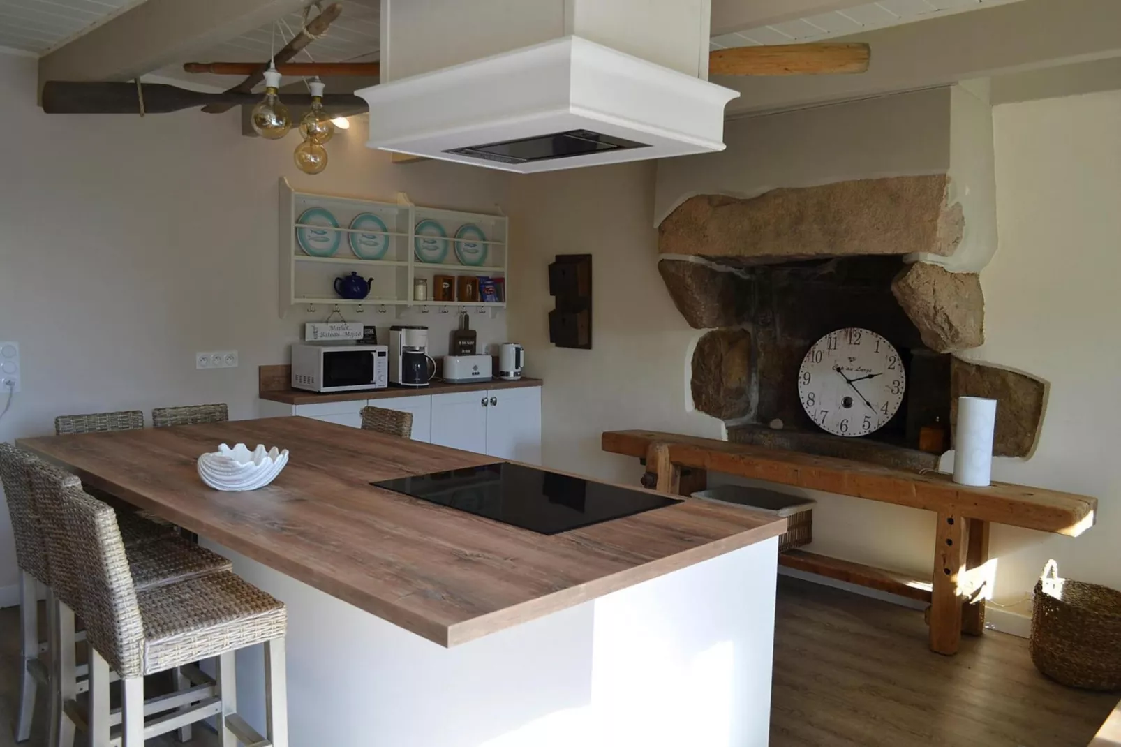 Holiday home Plougasnou-Eetkamer