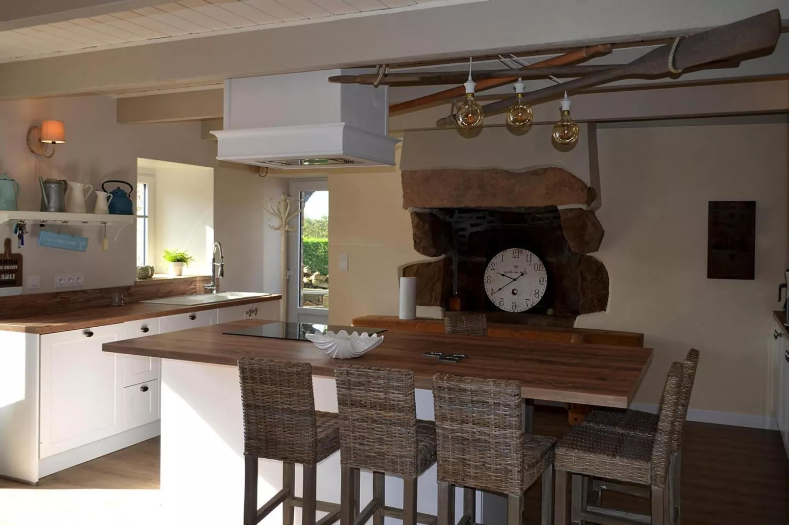 Holiday home Plougasnou-Eetkamer