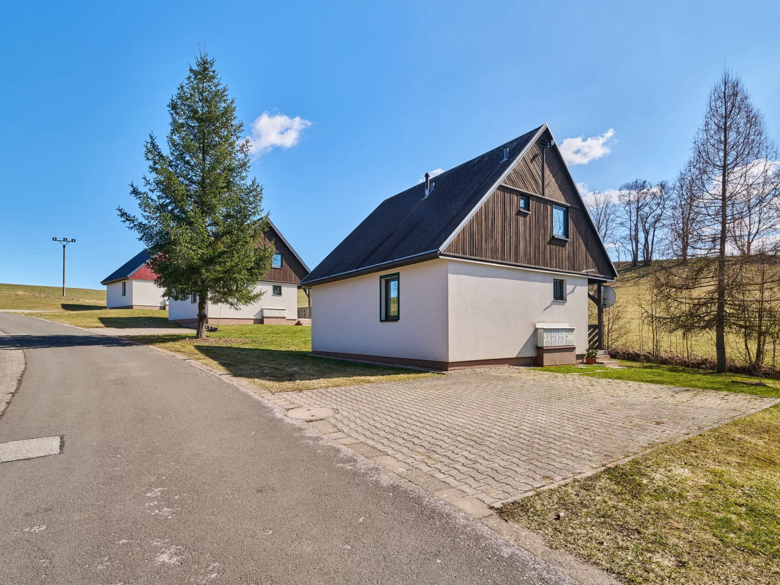 Holiday Hill 40-Buiten