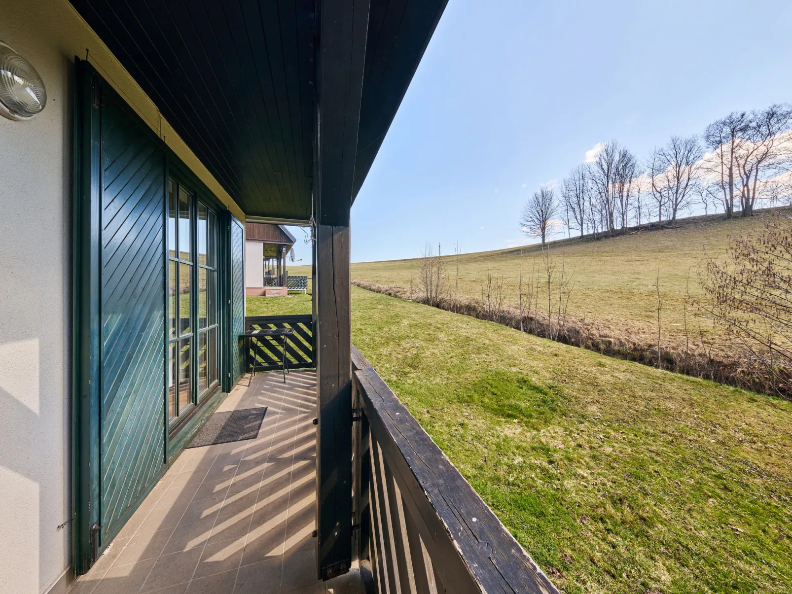 Holiday Hill 40-Buiten