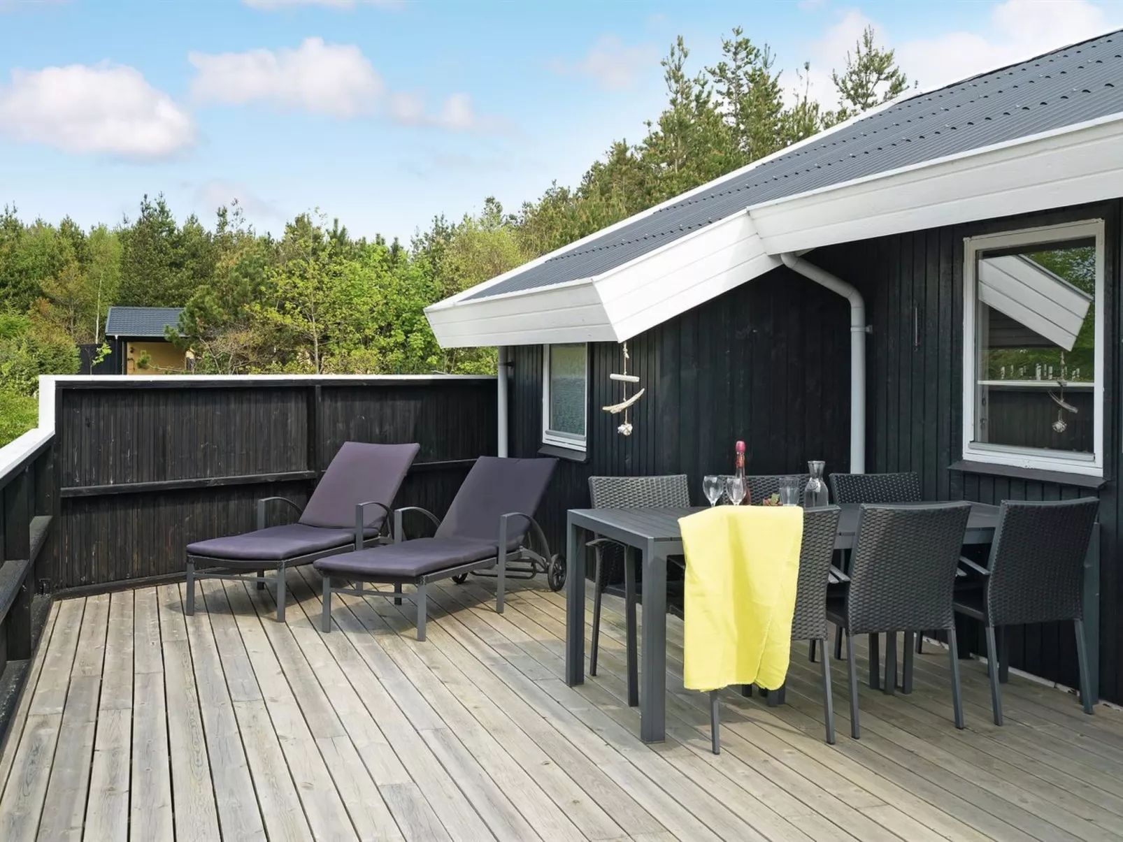 "Onni" - 2.3km from the sea-Buiten