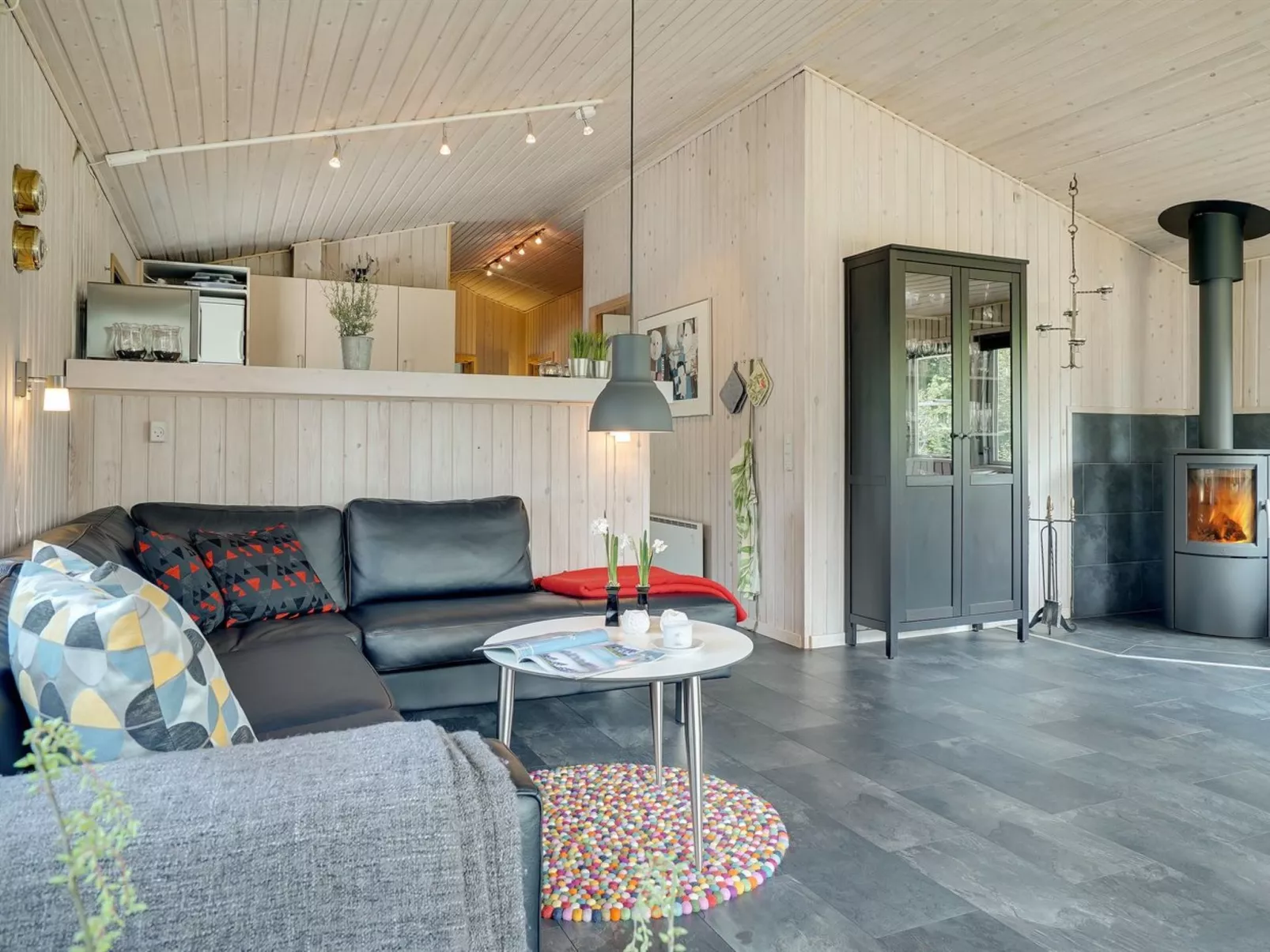 "Onni" - 2.3km from the sea-Binnen
