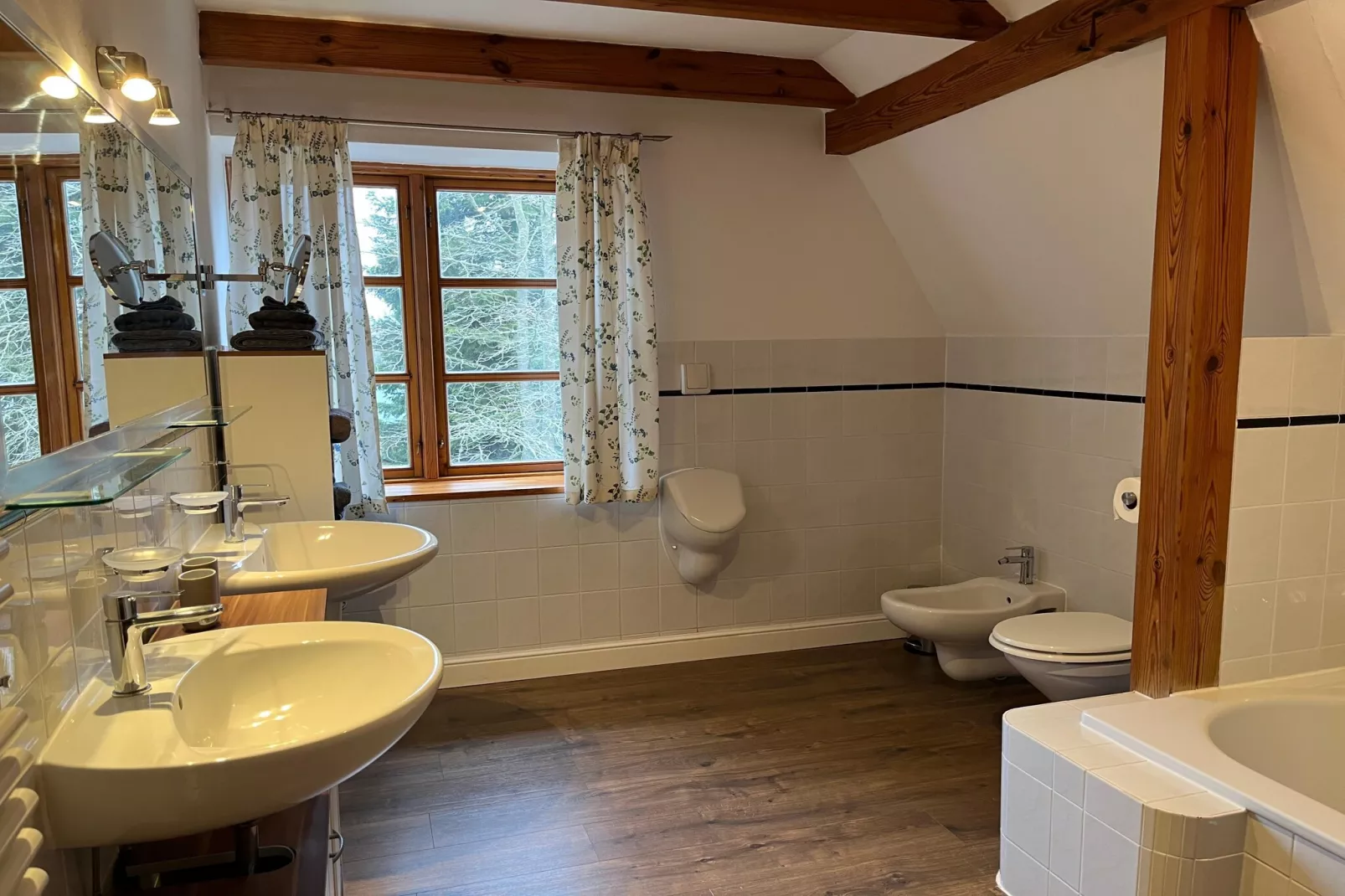 Haus Monika 200 qm / 7-8 Personen-Badkamer