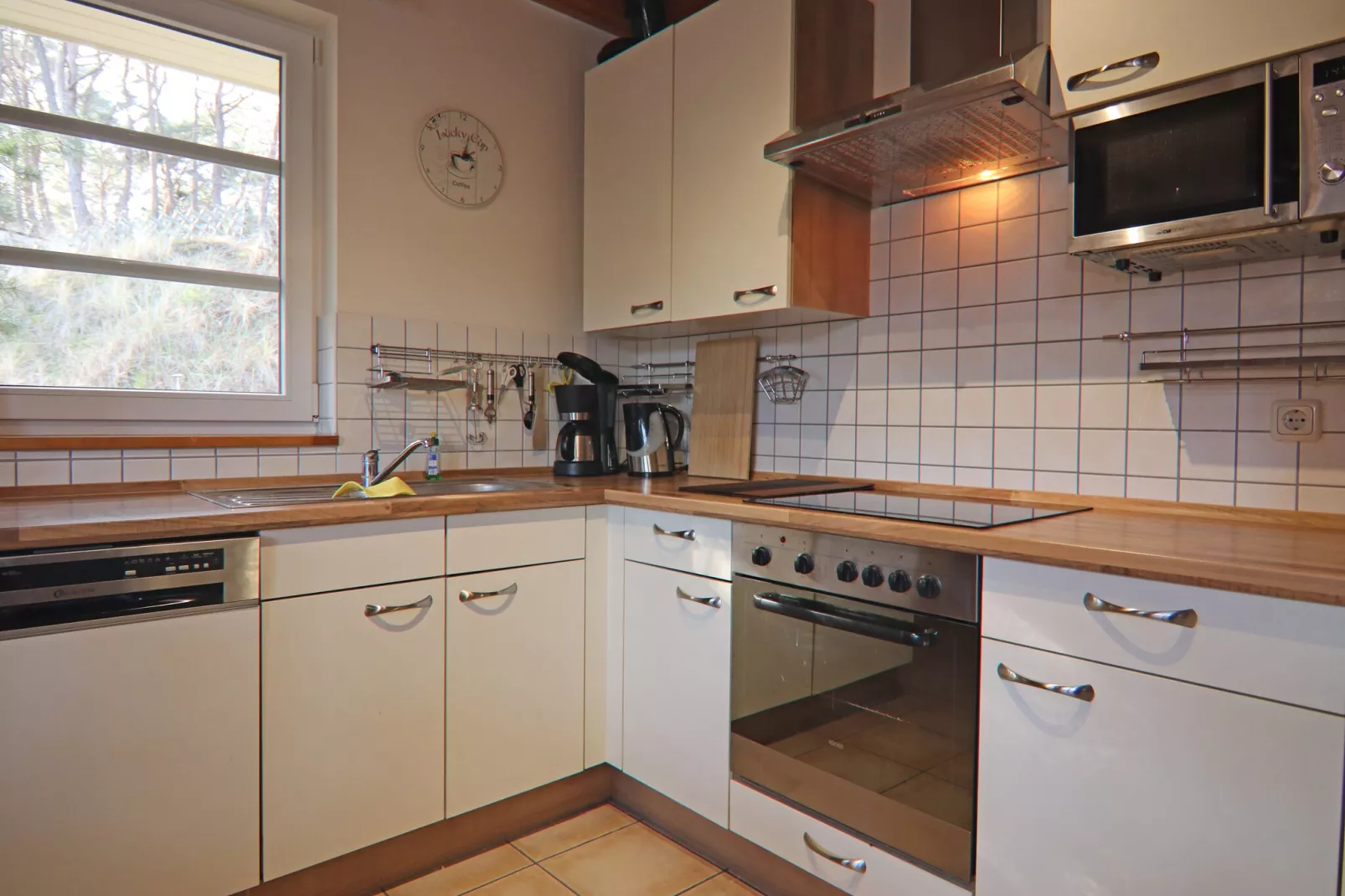 Dünenwaldhaus Rechts-Keuken