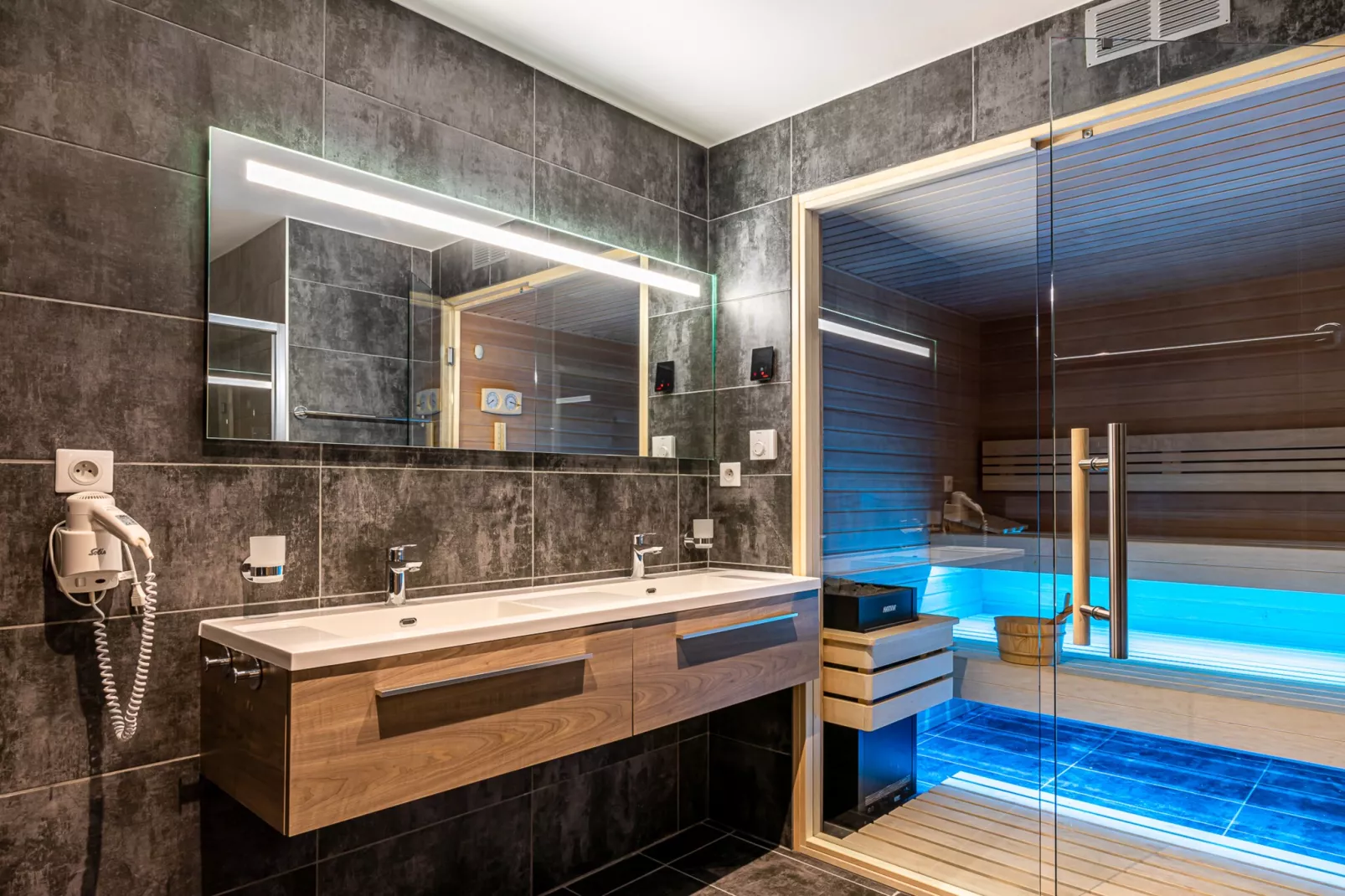 App. 8p. sauna-Niet-getagd