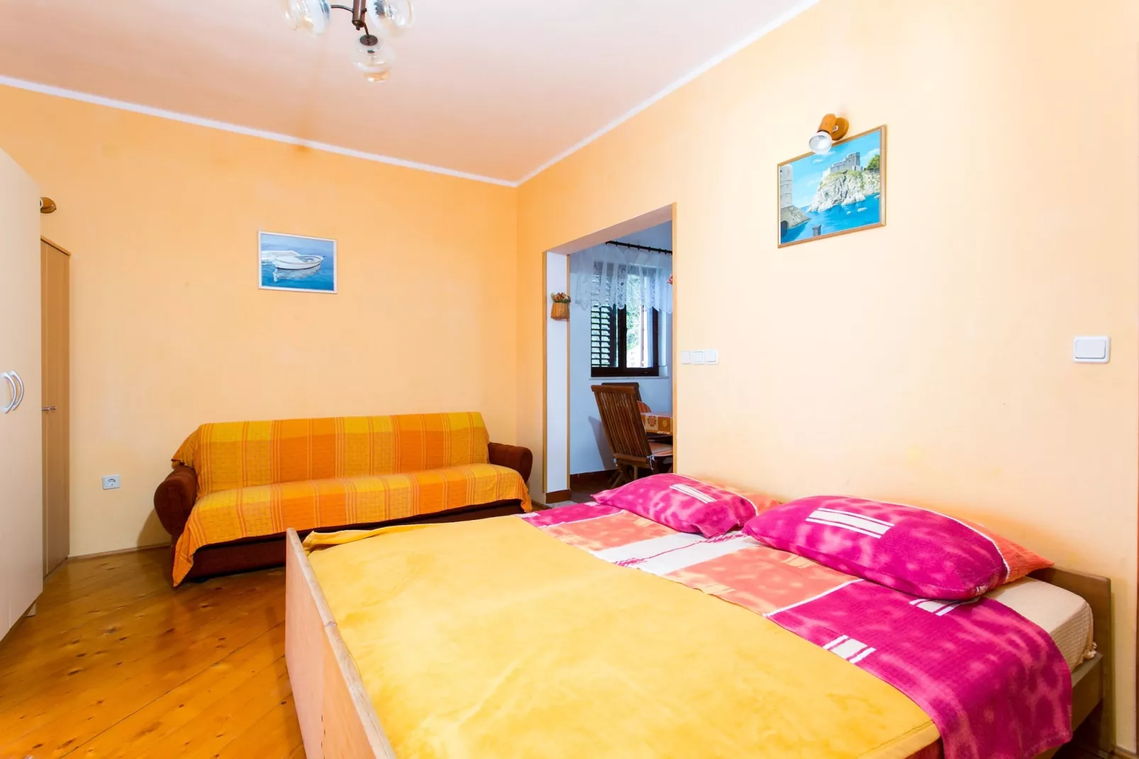 Apartments Neve - Two-Bedroom Apartment with Balcony and Sea View-Slaapkamer