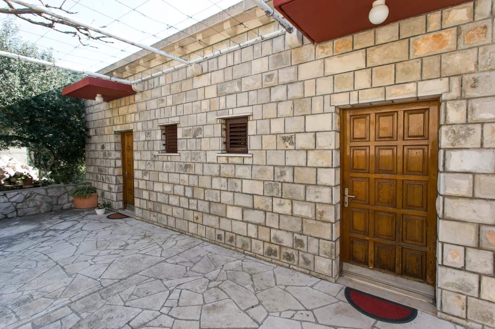 Apartments Neve - Two-Bedroom Apartment with Balcony and Sea View-Buitenlucht