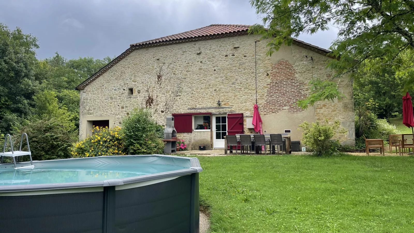 Grande gite Saint Martin le Redon-Zwembad