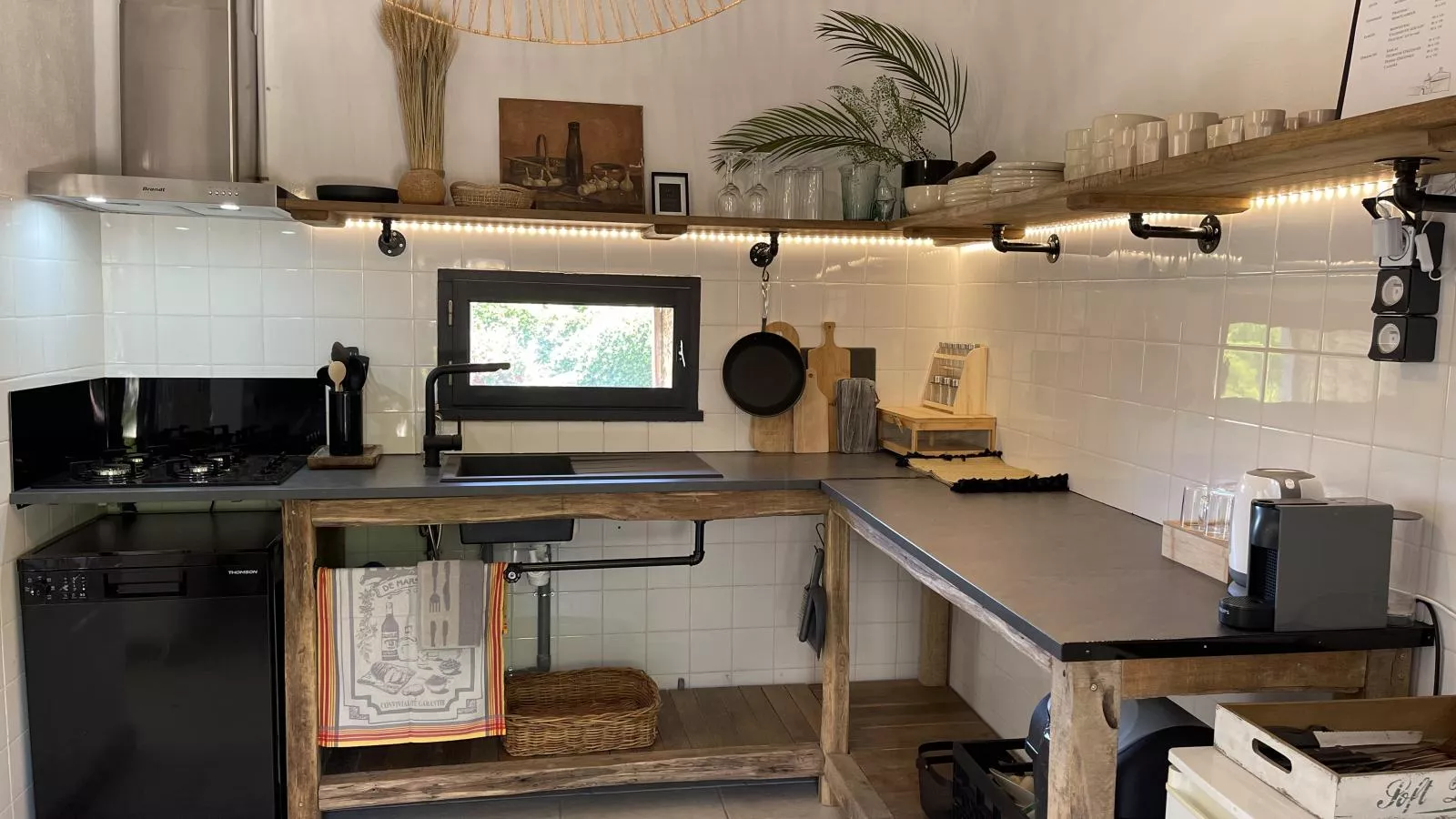Petit gite Saint Martin le Redon-Keuken