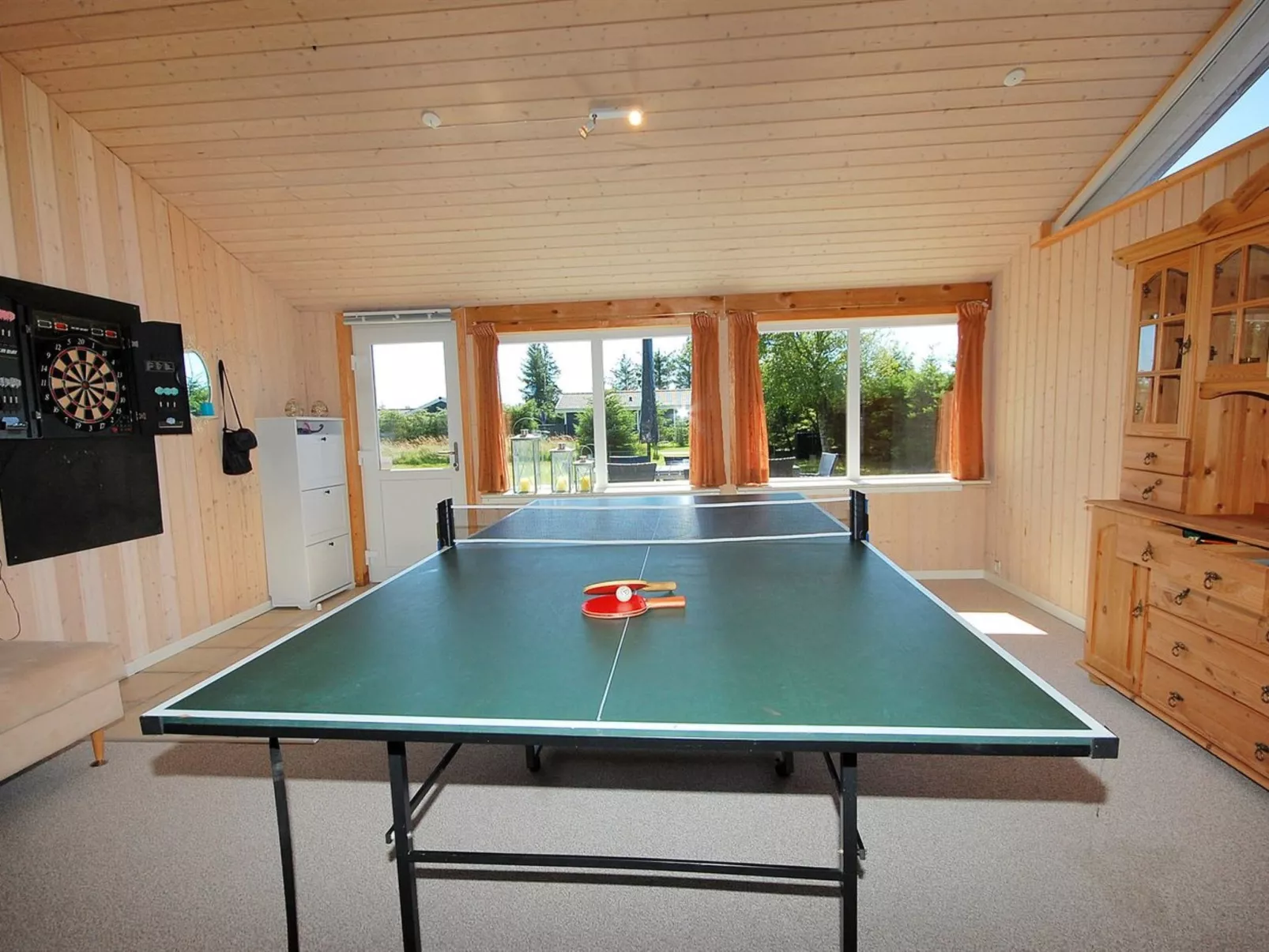 "Gerwin" - 3km from the sea-Binnen