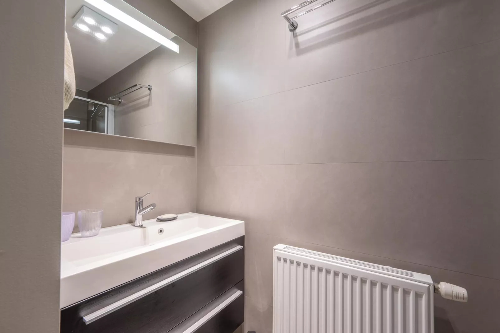 Residence RIVIERRA-11-Badkamer