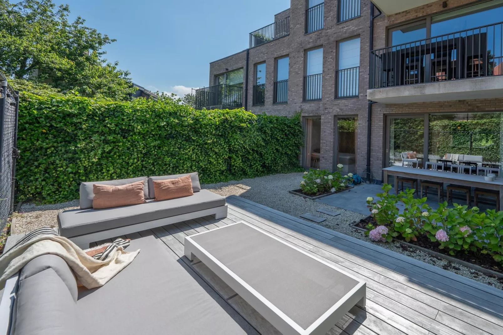 Residence PRIMAVERA-01-Tuinen zomer
