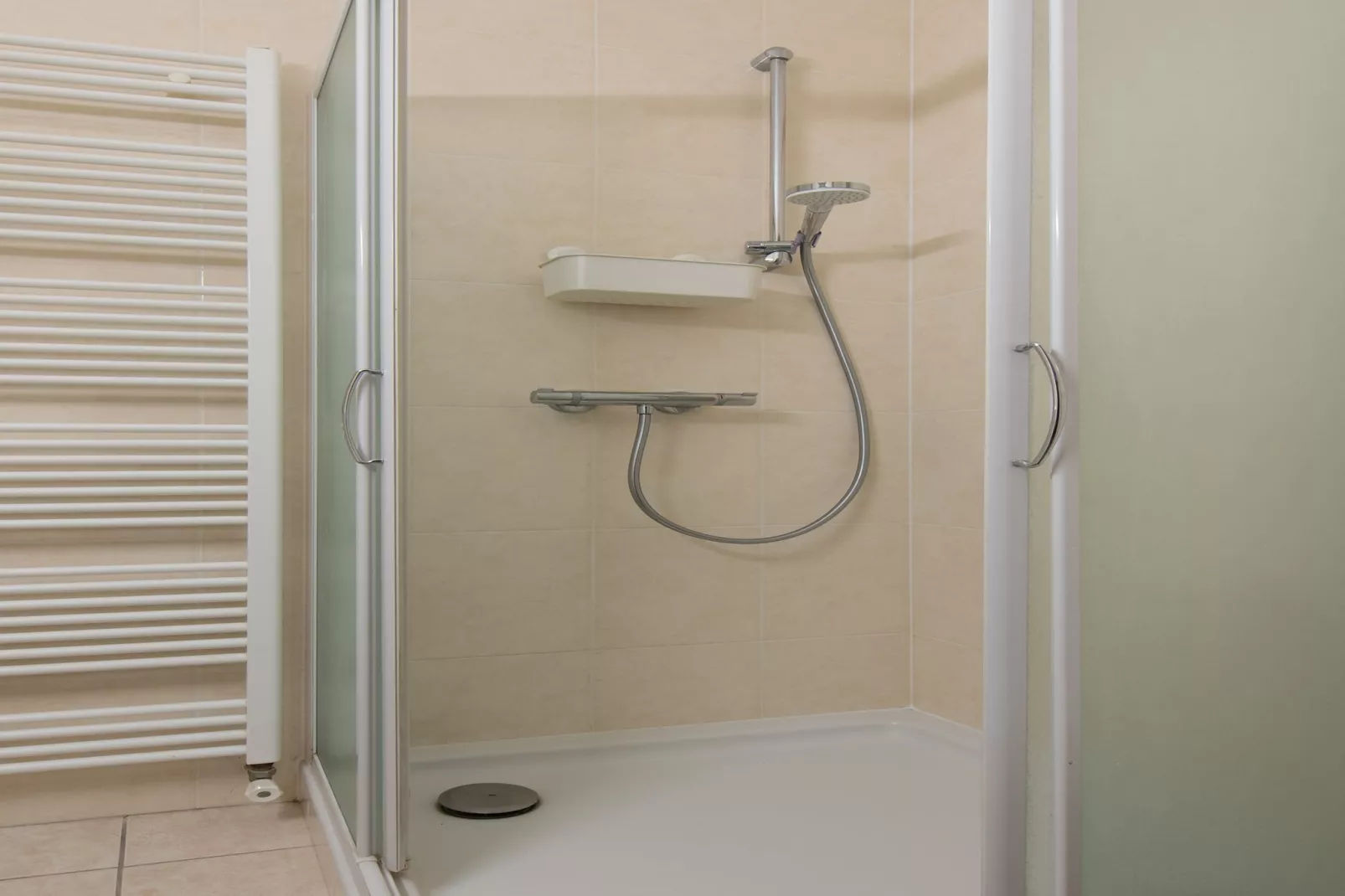 BALMORAL 0001-Badkamer