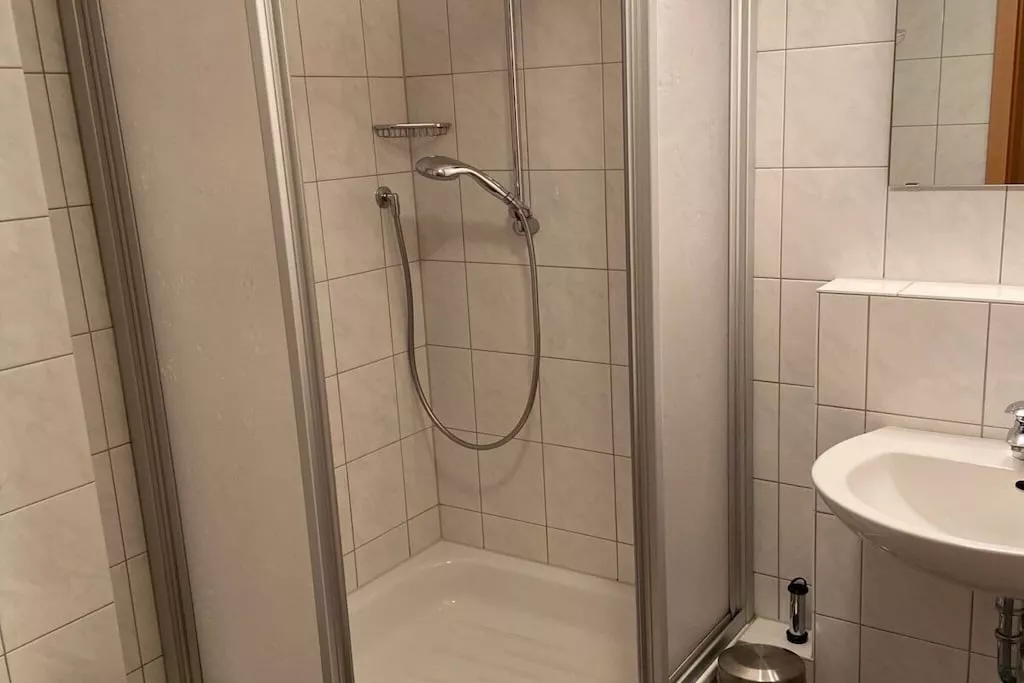 353348-Niet-getagd