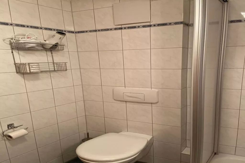 353348-Niet-getagd