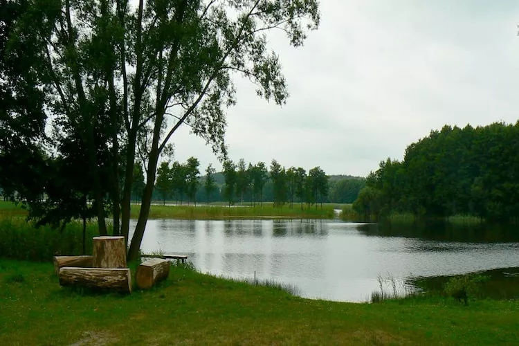 Parterowe domki wakacyjne dla max 4 osób w Jeleniu-Gebieden zomer 1km