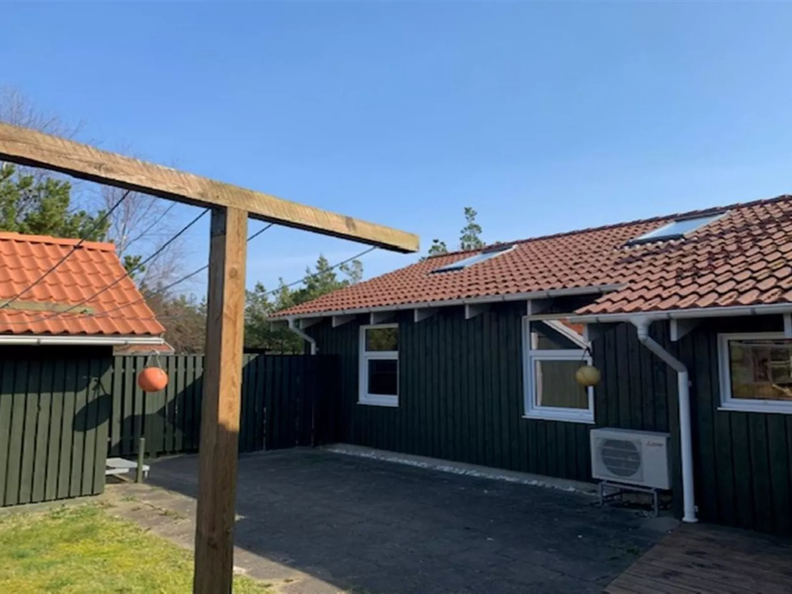 "Heggi" - 900m from the sea-Buiten