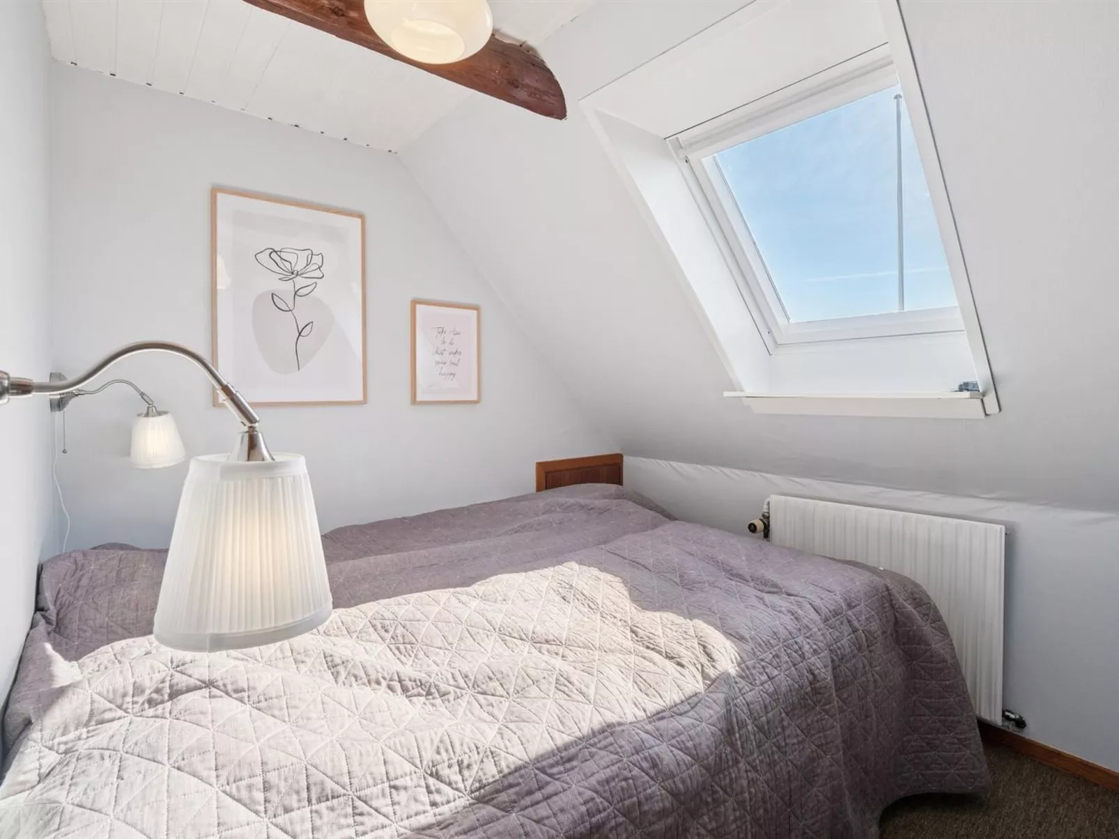 "Hakon" - 40m from the sea-Binnen