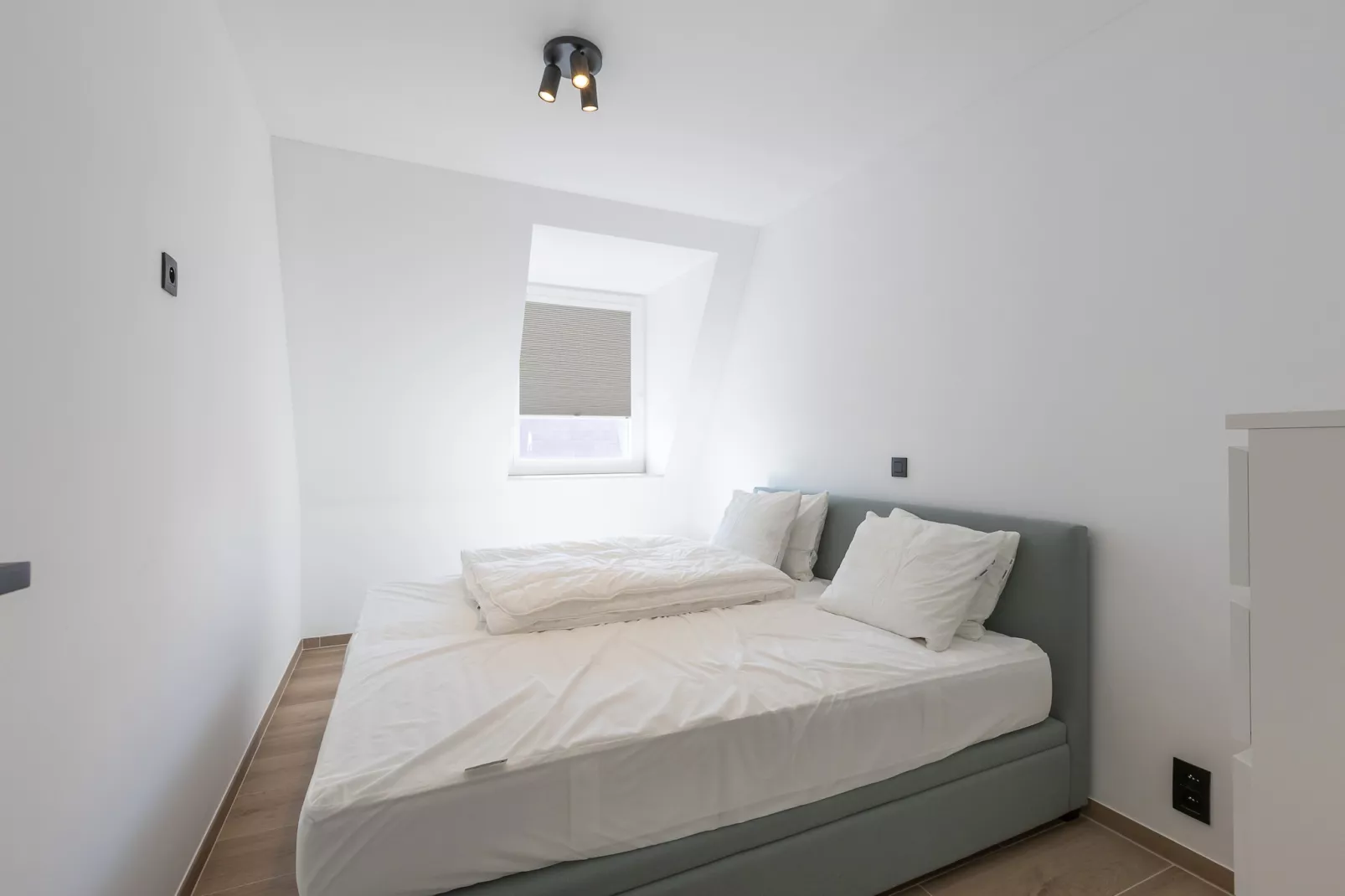 Green Lane The Sun  0401-Slaapkamer