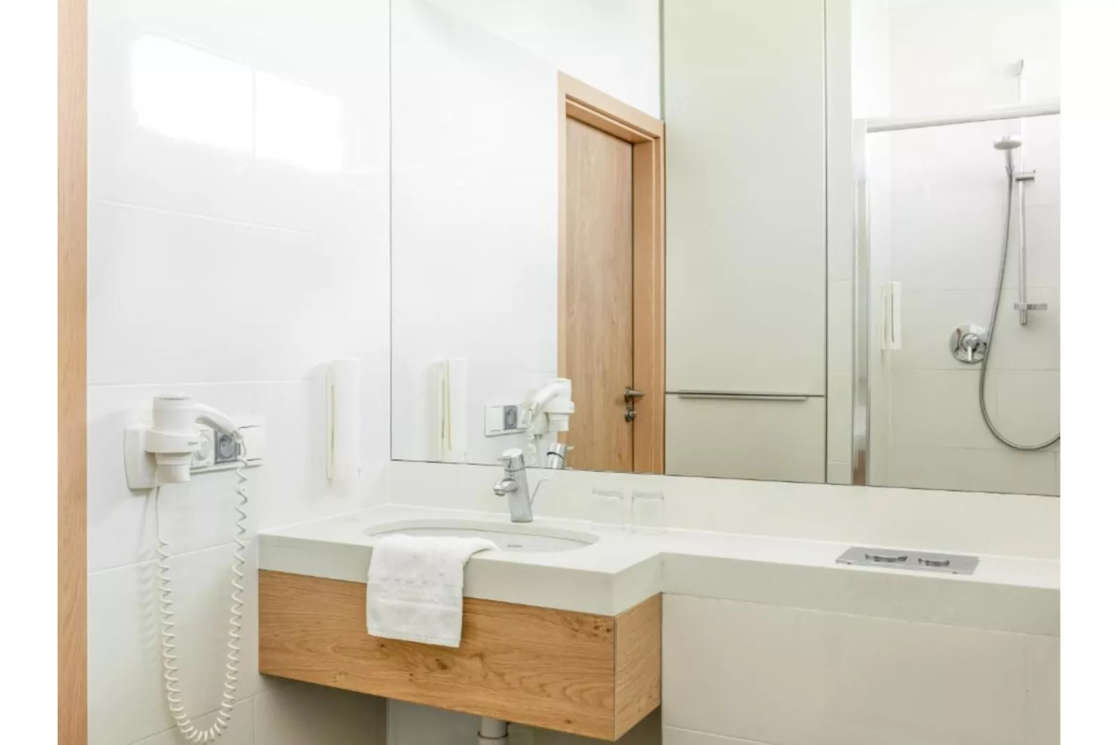 Apartmentanlage Boulevard - Standard-Badkamer