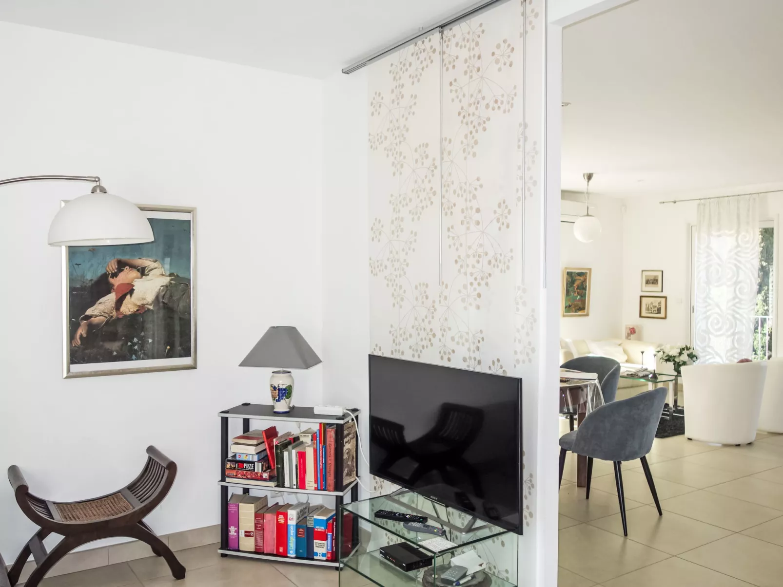 Villa Montes-Binnen