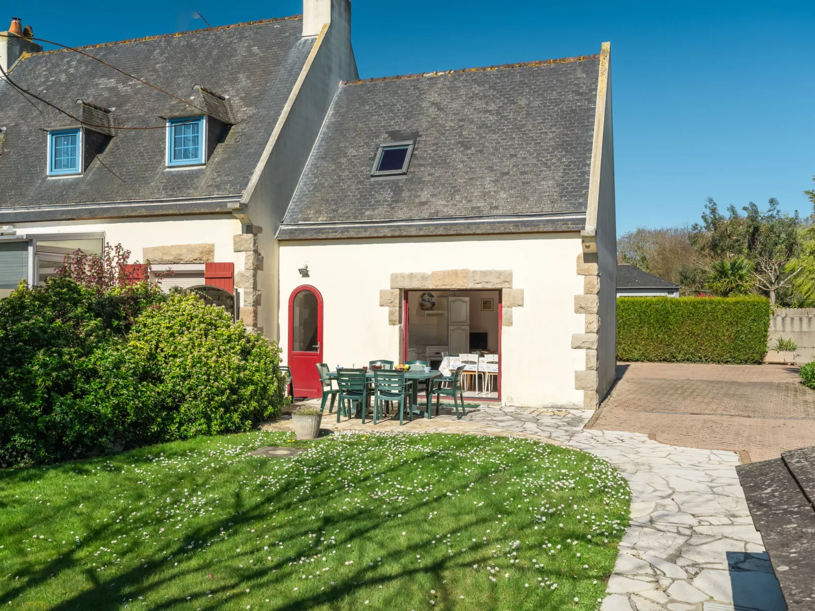 Côté Sud-Buiten