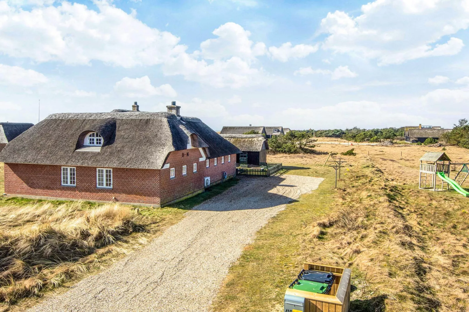 10 persoons vakantie huis in Blåvand-Uitzicht