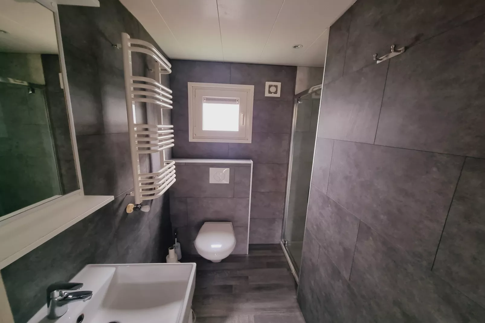 Resort Beachside 1-Badkamer