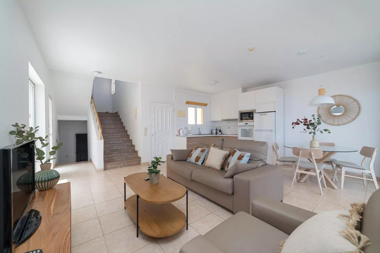 Villas Montesolana Standard 4 Pax-Woonkamer
