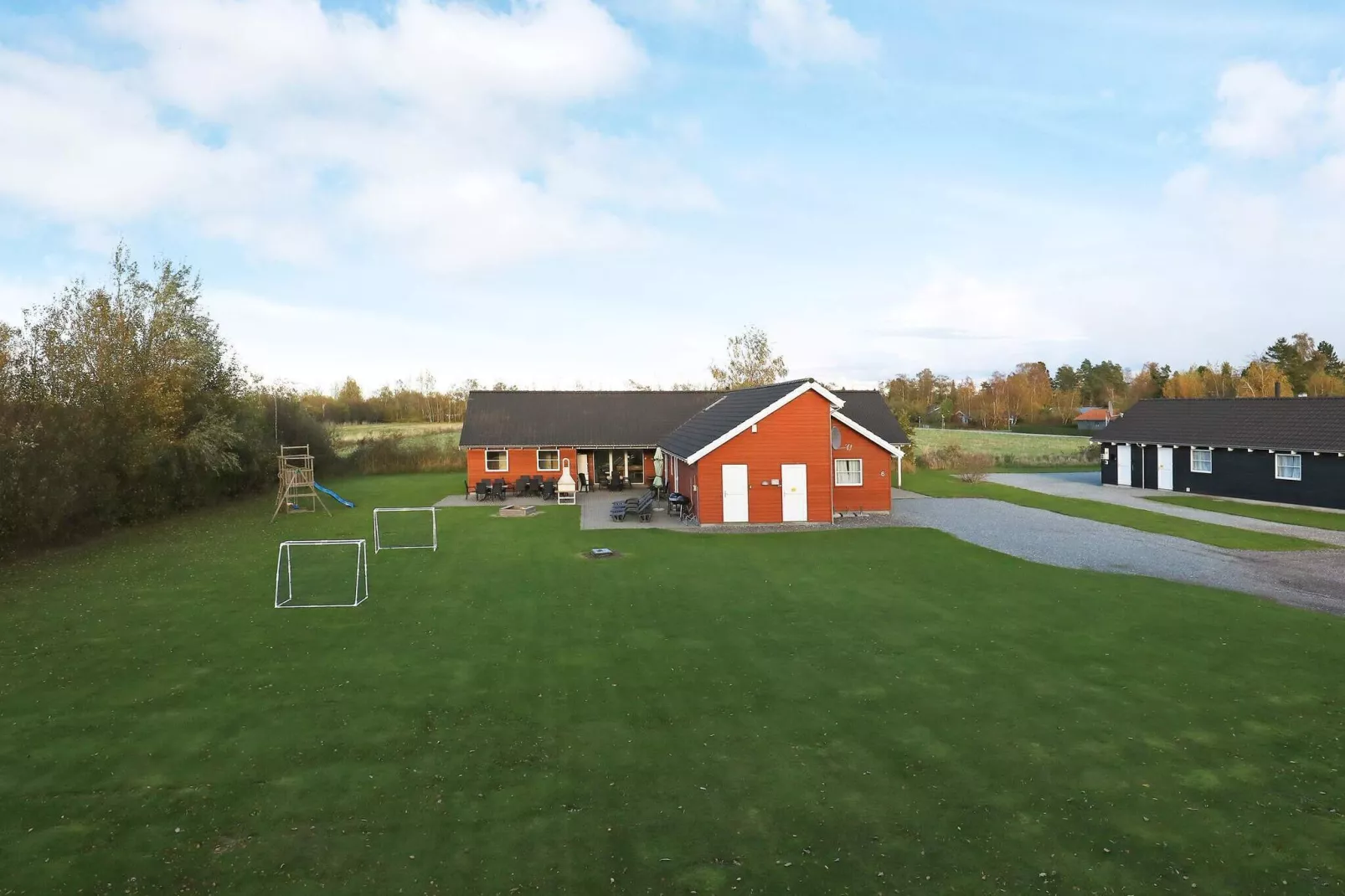 24 persoons vakantie huis in Idestrup-Uitzicht