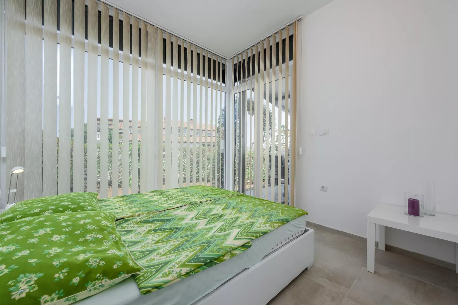 Apartment Vedran with heated pool, near Porec