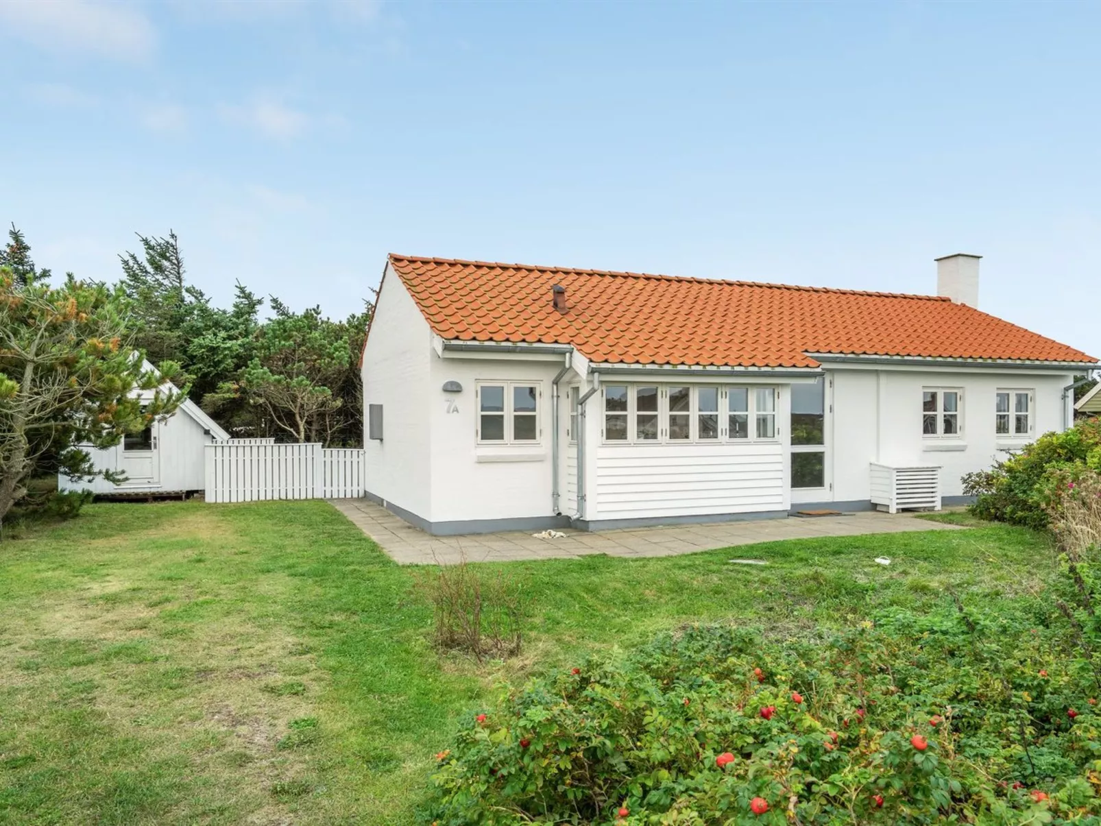 "Meindor" - 350m from the sea-Buiten