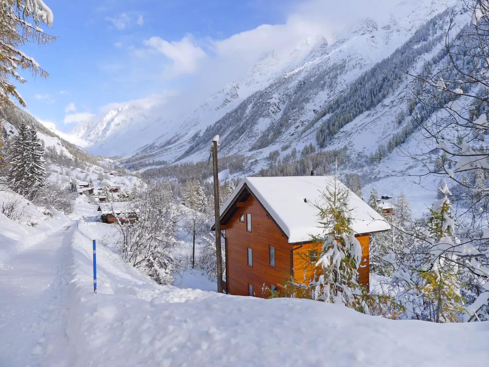 Chalet Eden-Buiten