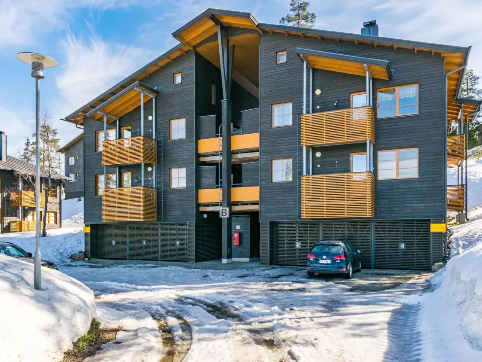 Karhunvartijan linna b16-Buiten