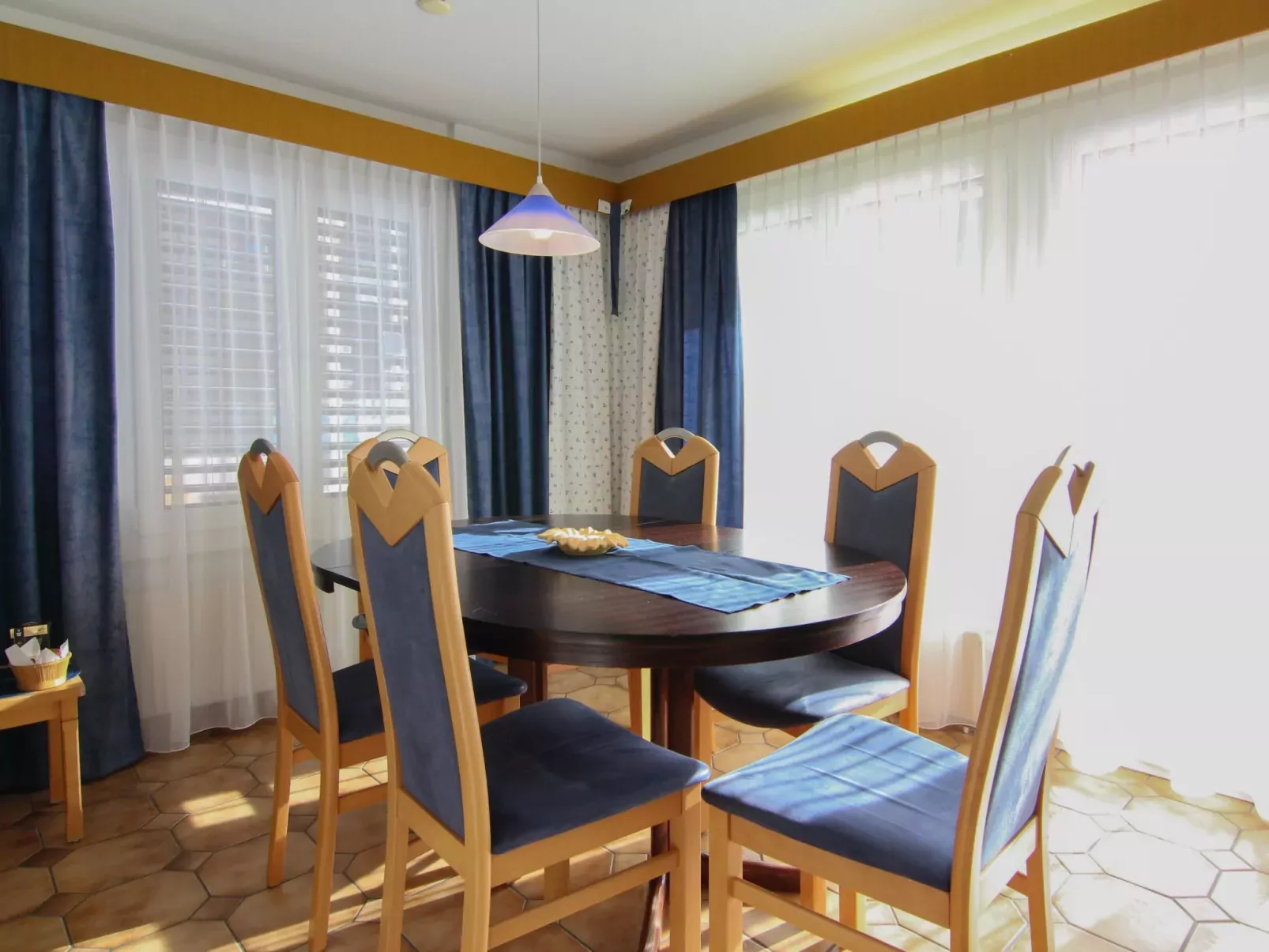 Casa Yolanda 1. OG Süd-Binnen