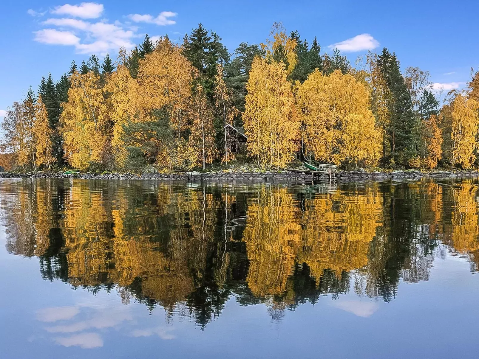 Kärkimökki-Buiten