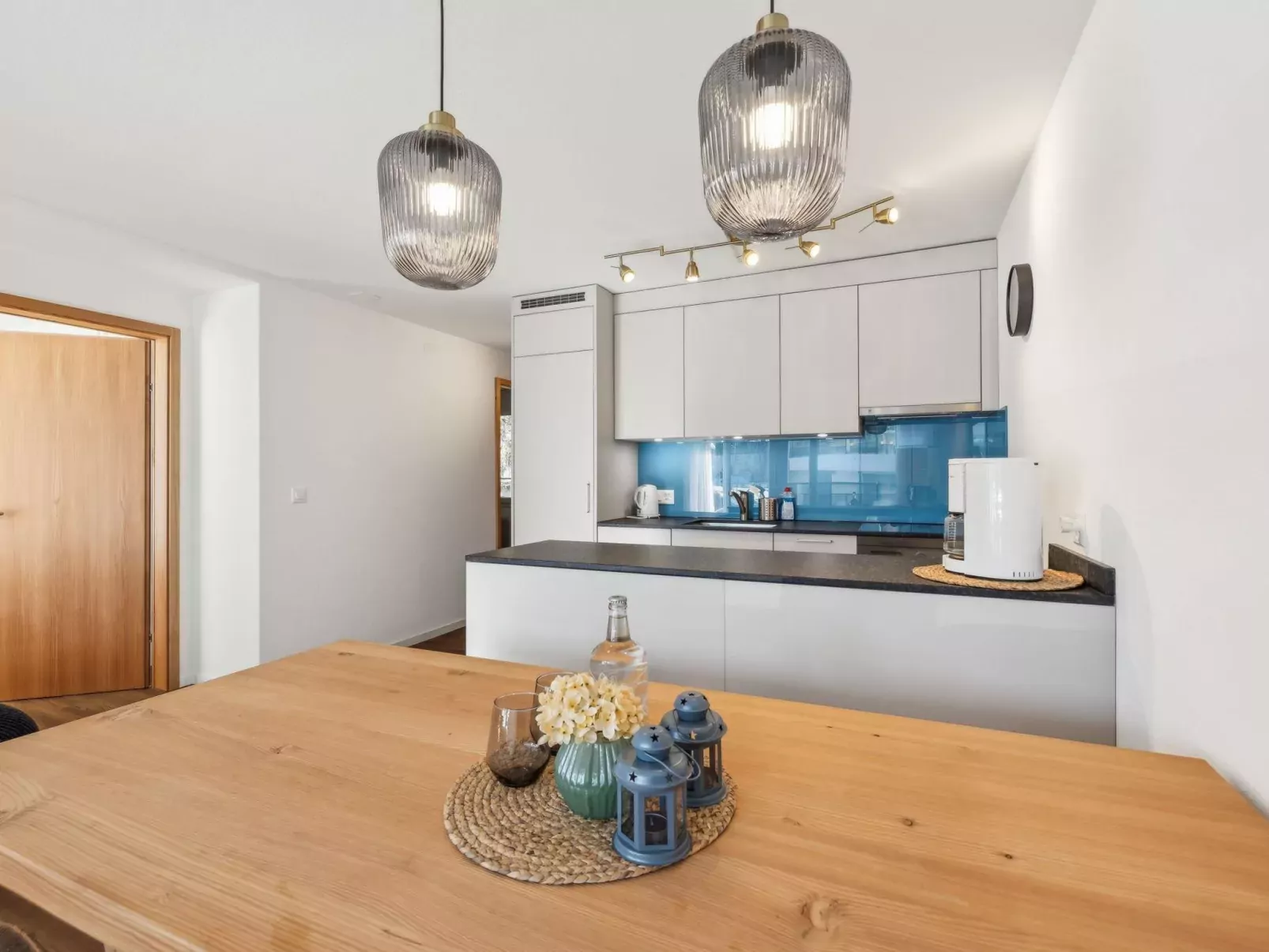 Nr.06 Haus Sursilvana-Binnen
