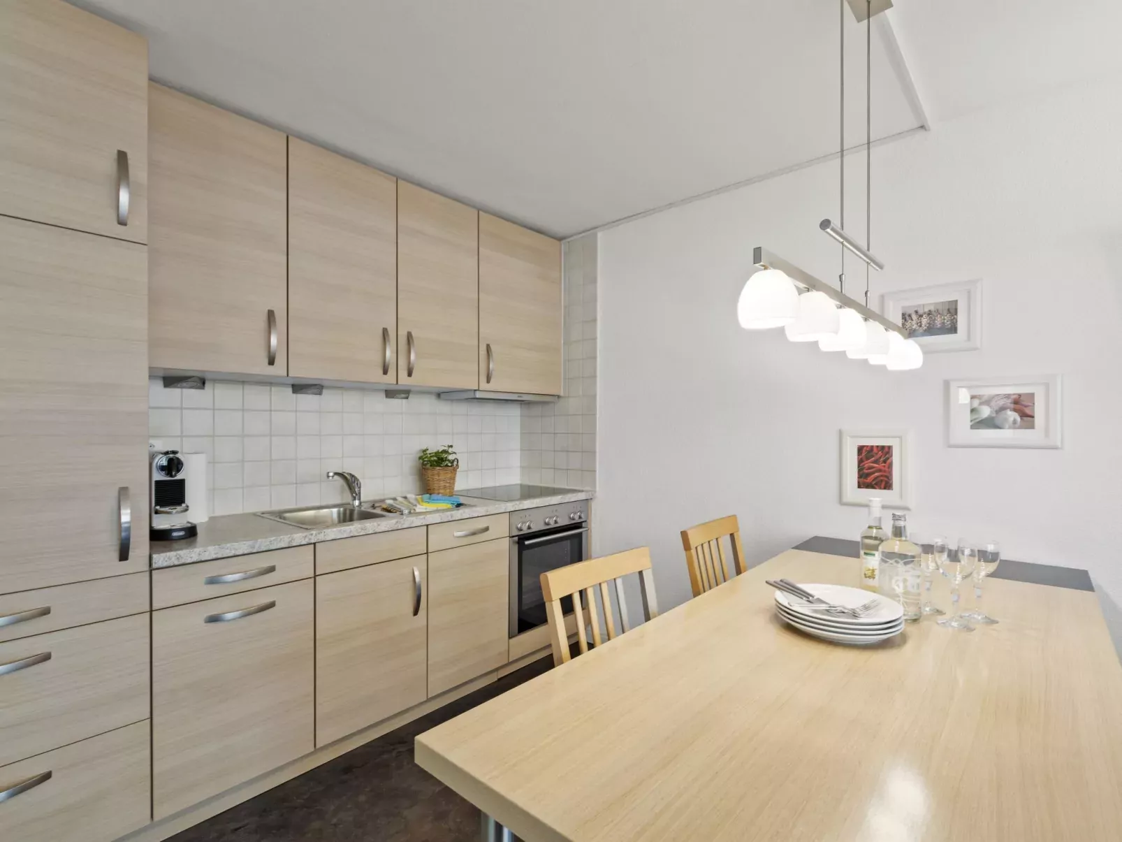 Nr.08 Haus Sursilvana-Binnen