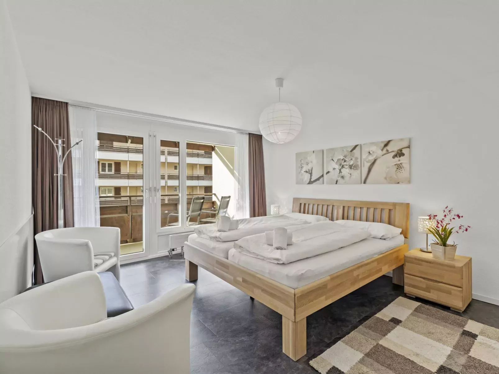 Nr.08 Haus Sursilvana-Binnen