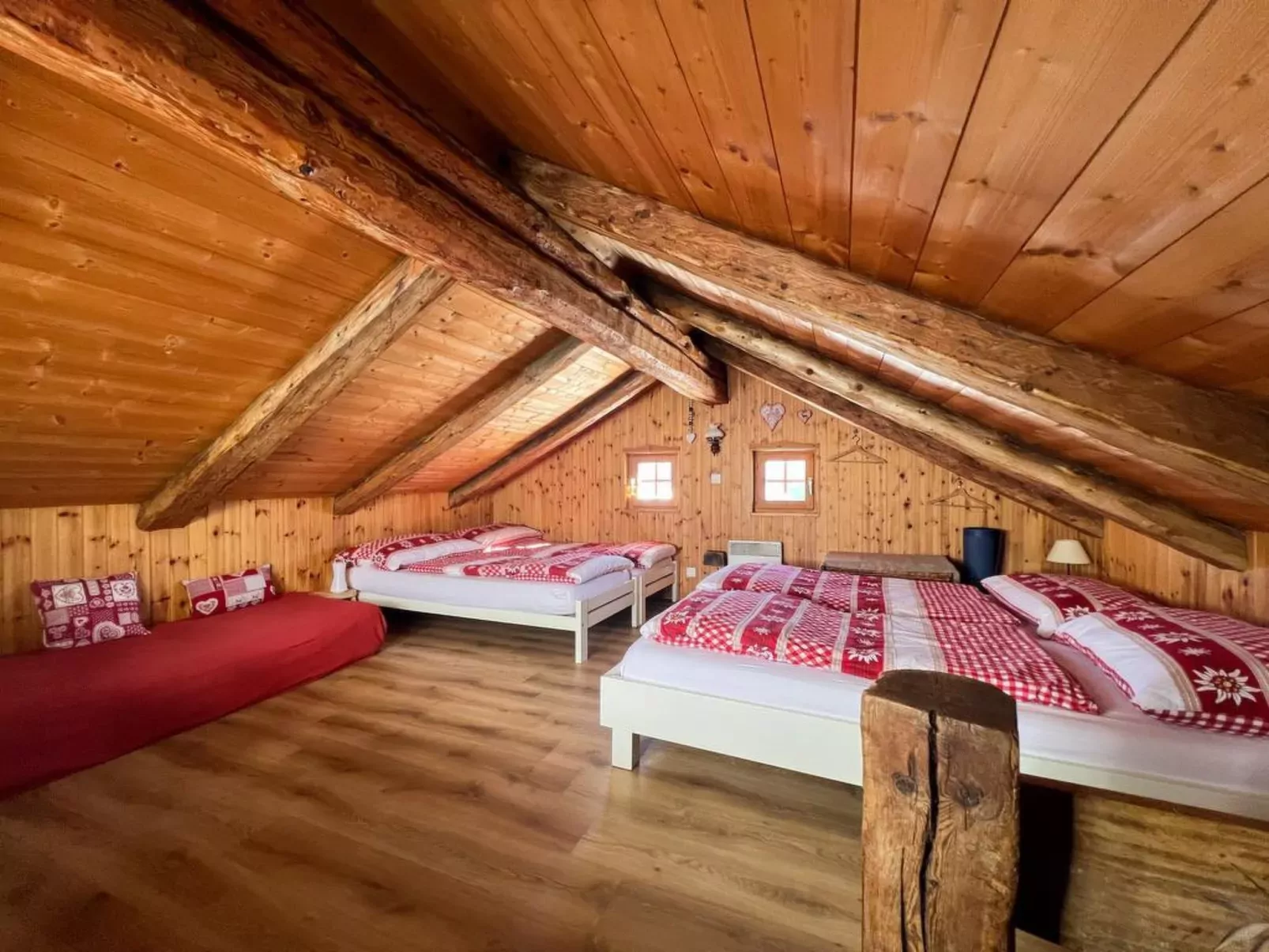 Alphütte Bielerchäller-Binnen
