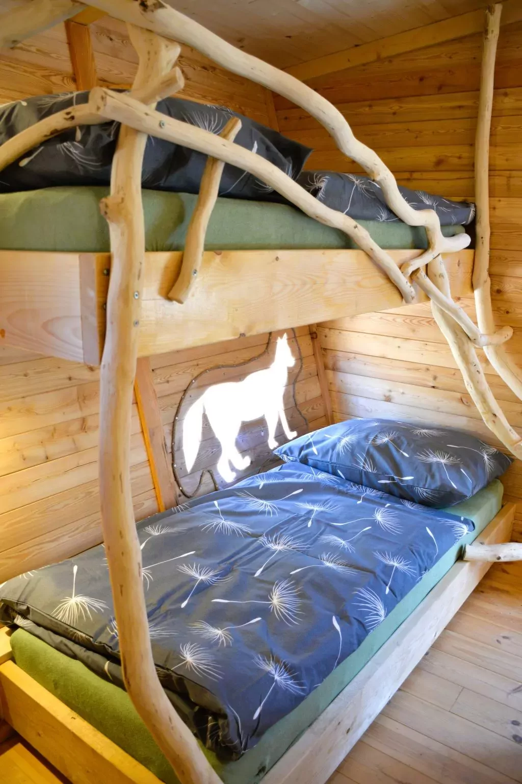 Treehouse 1-Binnen