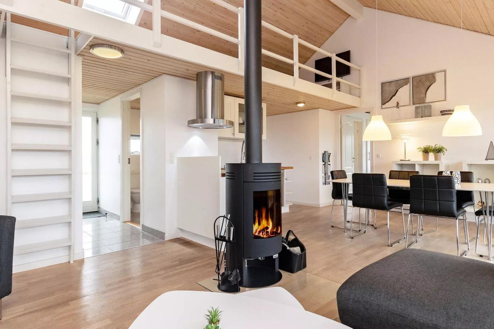 Modern vakantiehuis in Brovst Jutland met whirlpool-Binnen