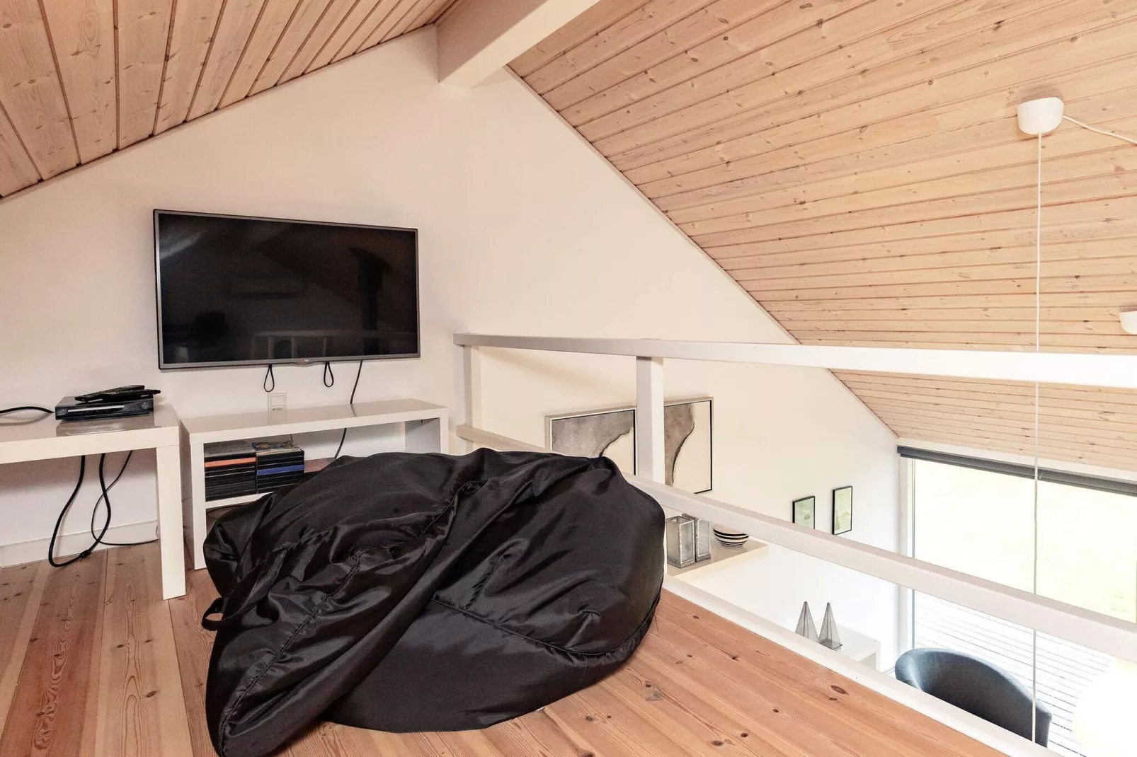 Modern vakantiehuis in Brovst Jutland met whirlpool-Binnen