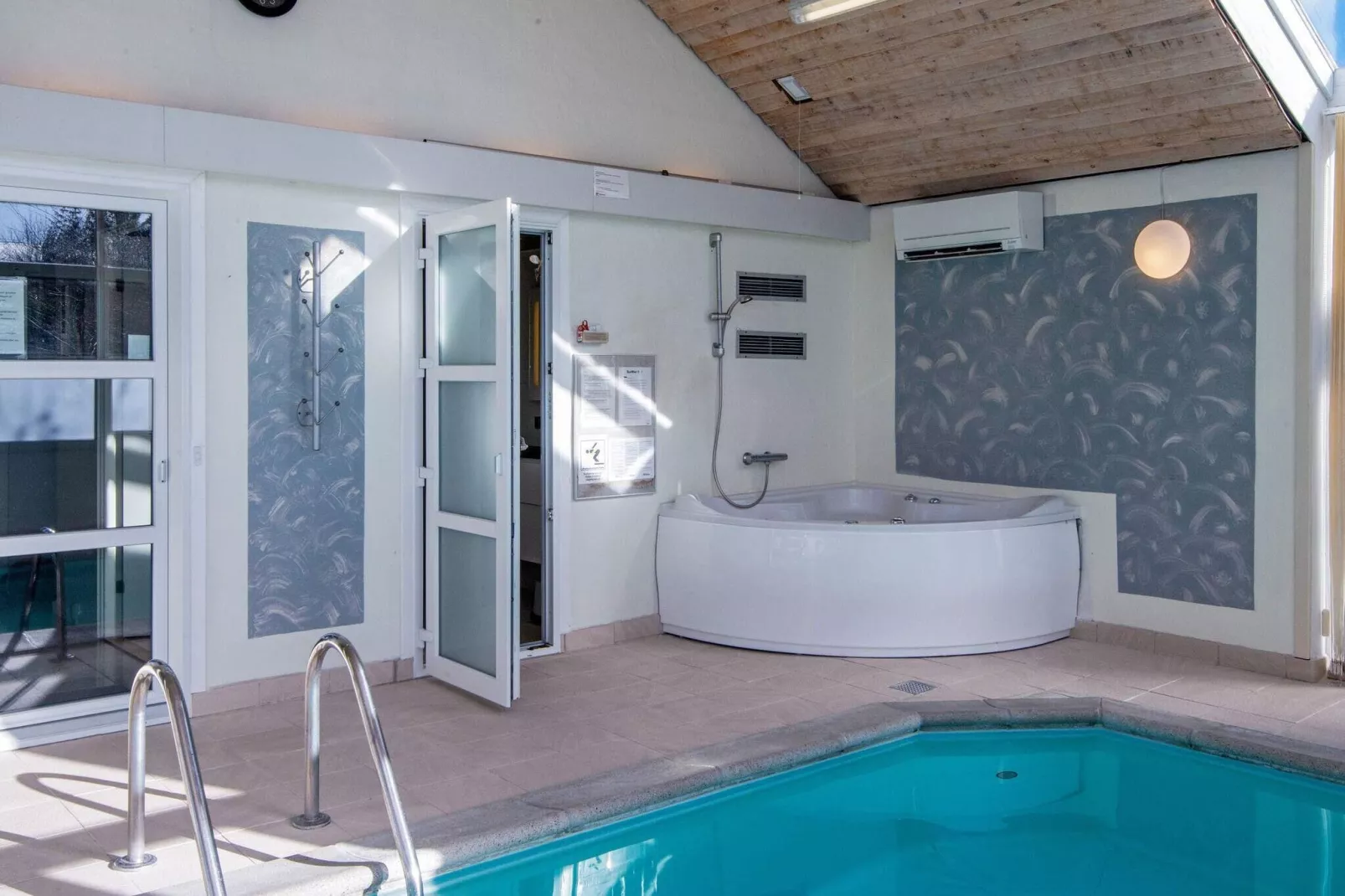 4 sterren vakantie huis in Ebeltoft-Zwembad