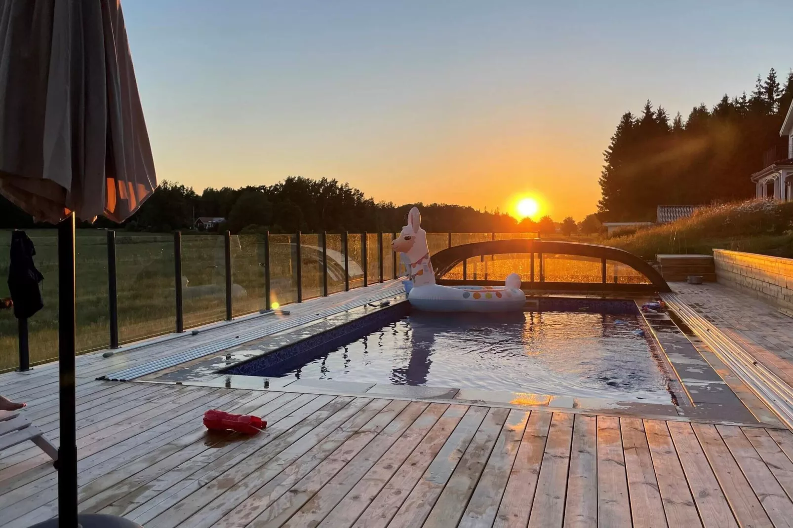 8 persoons vakantie huis in TROSA-Zwembad