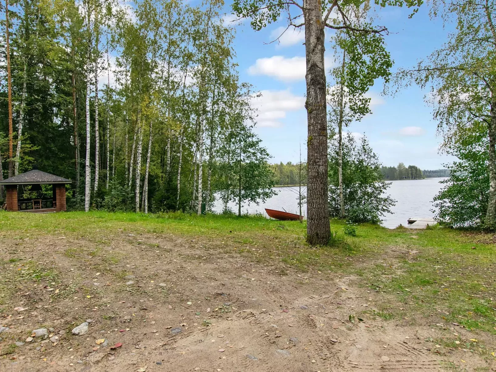 Mökki mikkola-Buiten