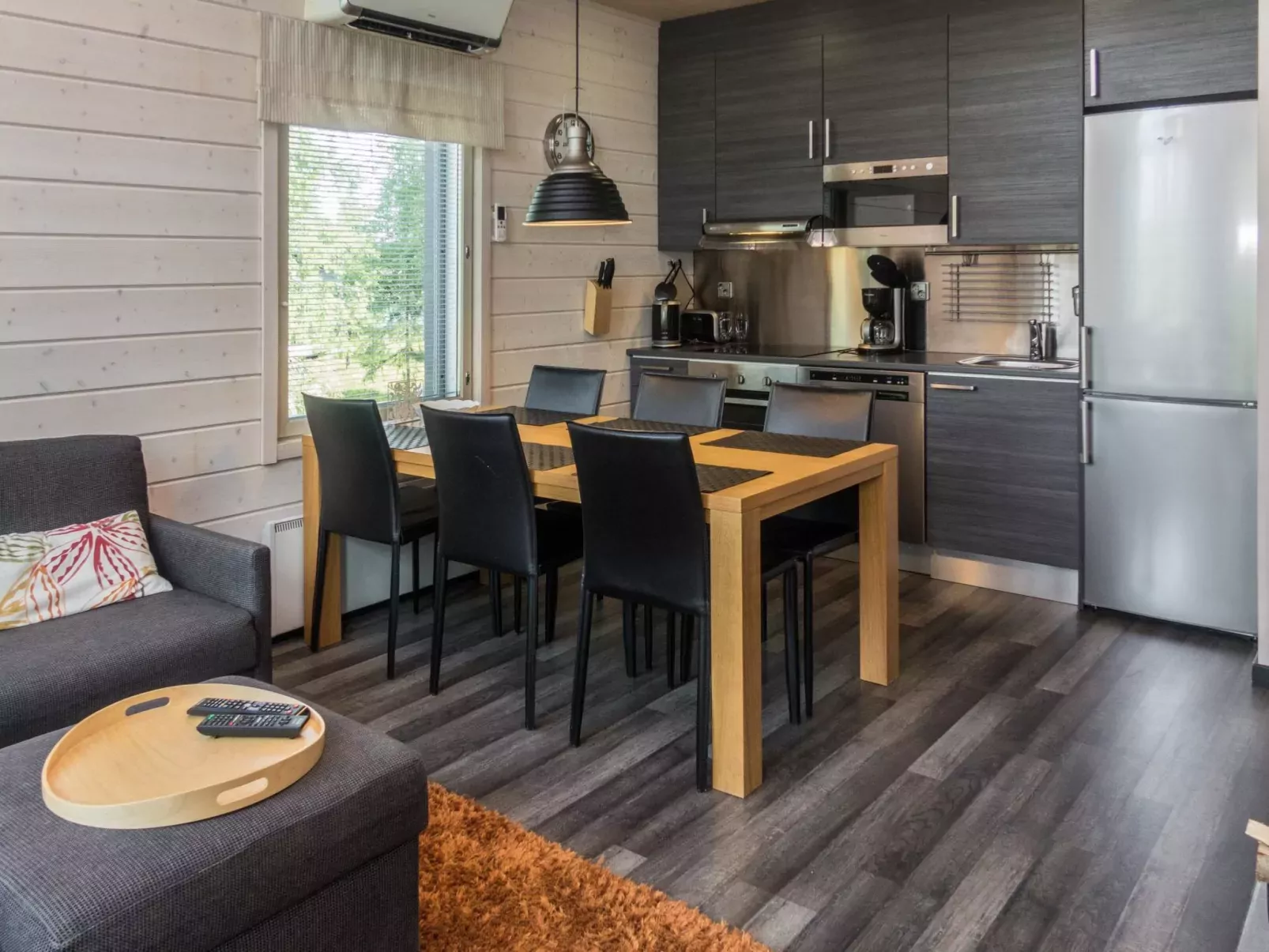 Villa vuosseli c 1-Binnen