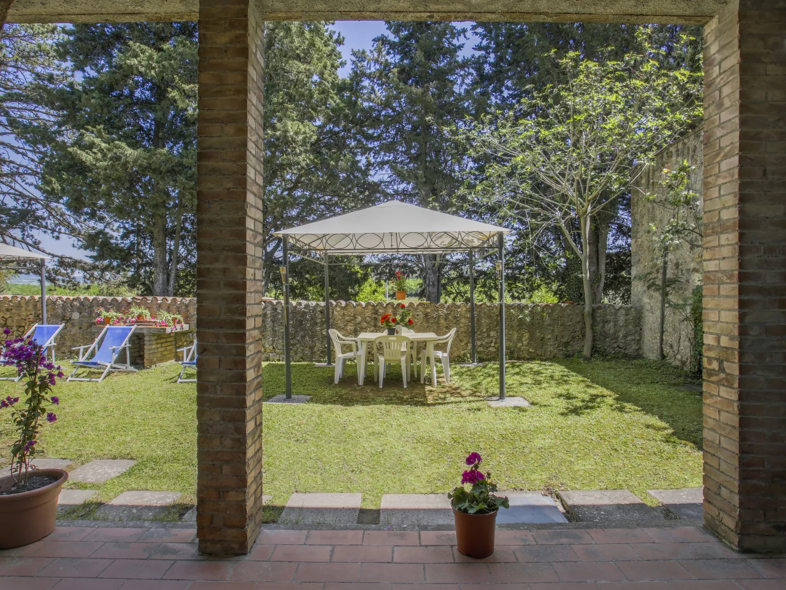 Fattoria Petraglia - Loggiato-Buiten