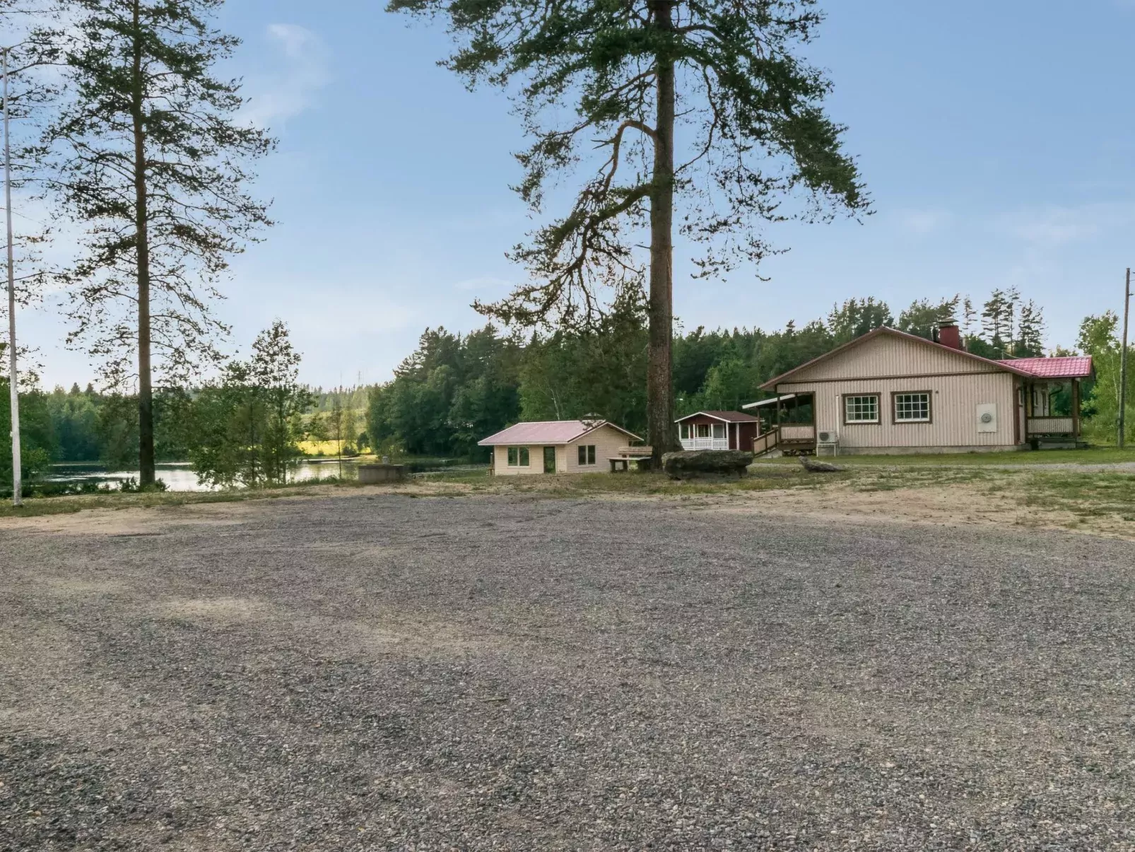 Villa kaisla-Buiten