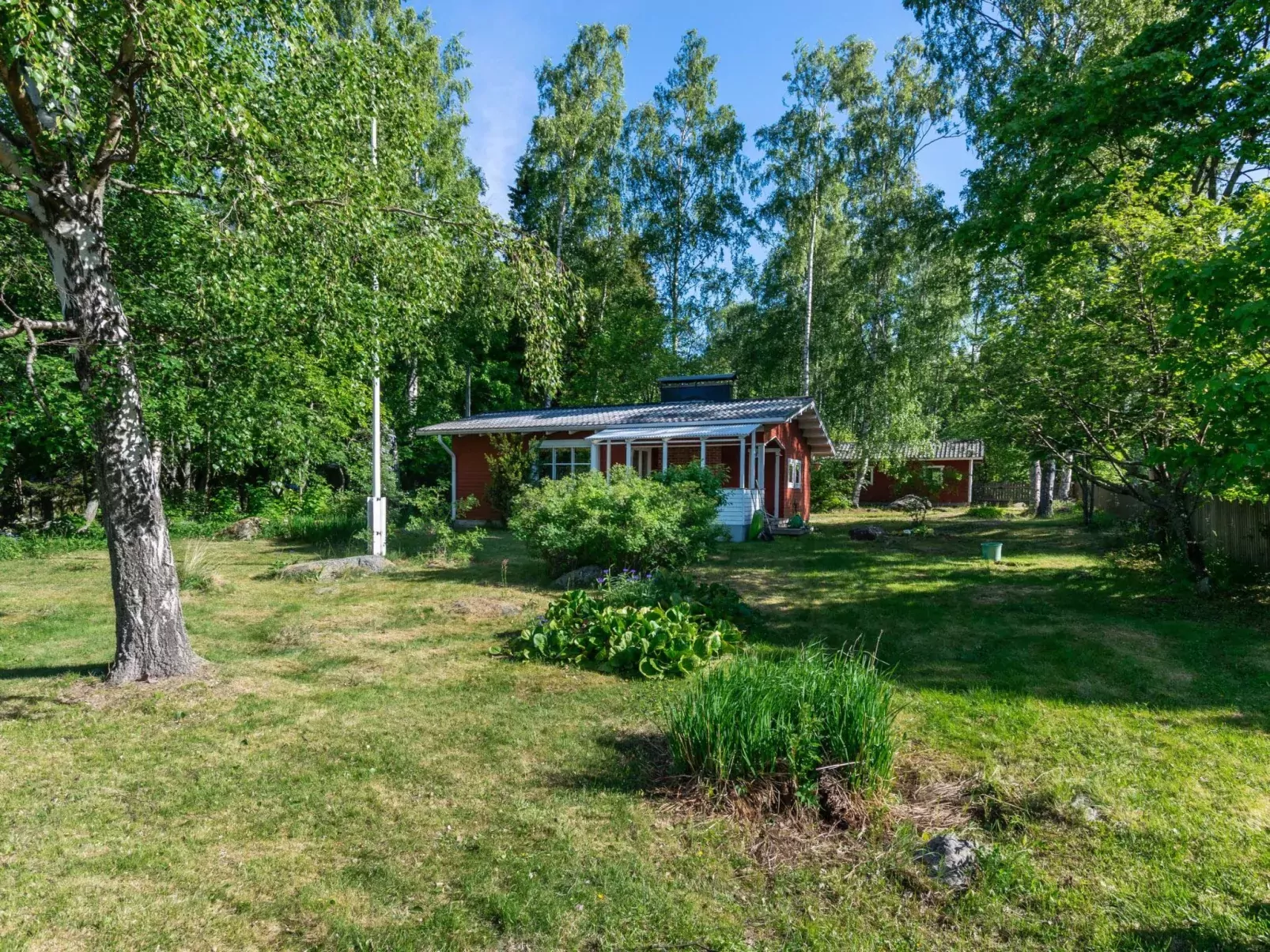 Lampaluodon punainen tupa